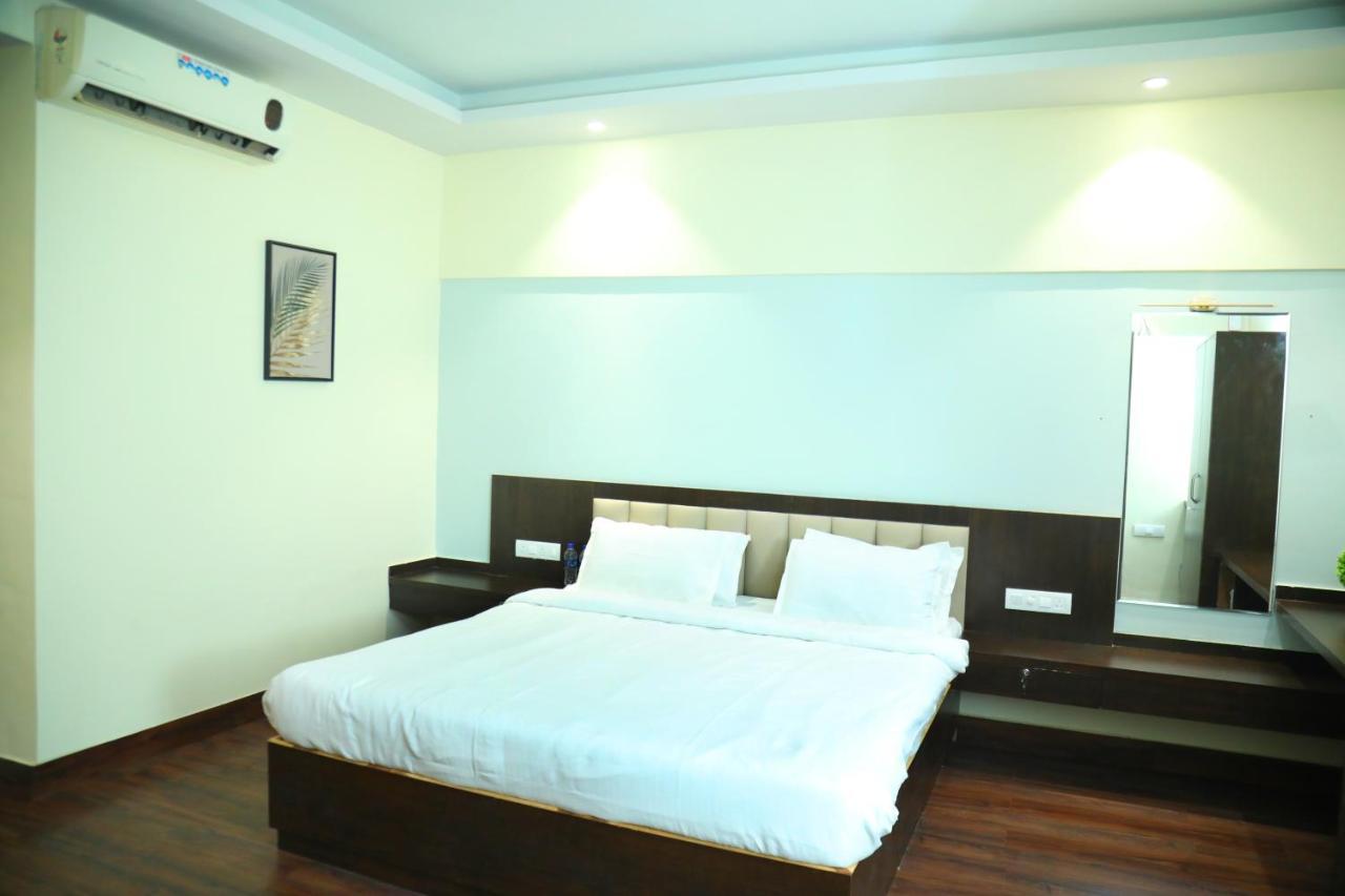 Country Inn & Suites By Turtle Mumbai Eksteriør bilde